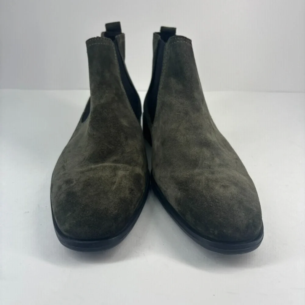 Base London Men's US 7 Saffron Suede Chelsea Pull-On Low Heel Casual Ankle Boots